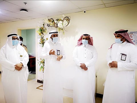 تدشين مشاريع تحسينية بقسم الأشعة بمستشفى القنفذة العام