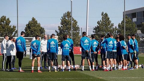 "ريال مدريد" يعلن إصابة "كازيميرو" و"هازارد" بفيروس كورونا
