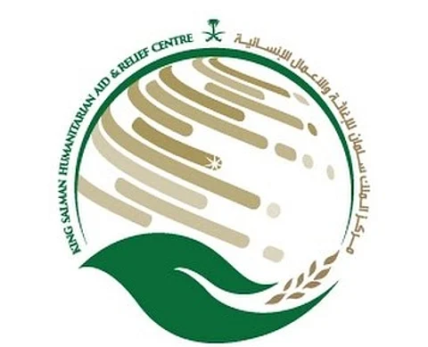 "إغاثي الملك سلمان" يواصل مشروع المياه في "خوخة الحديدة"