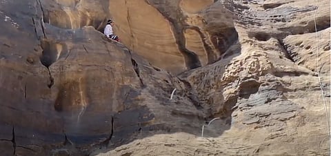 منمنة.. قمة ذاع صيتها في "الريث" ويكثر زوارها الأجانب.. ما قصتها؟