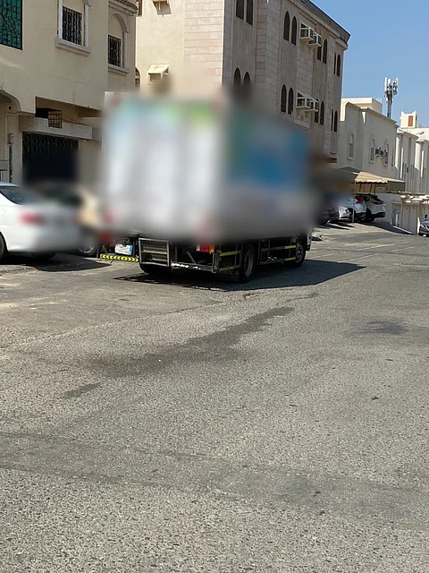 "مرور مكة" تتفاعل مع "سبق" وتضبط شاحنة قامت بعكس السير