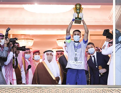 الهلال يهزم النصر.. ويُتوَّج بطلاً لكأس الملك للمرة التاسعة في تاريخه