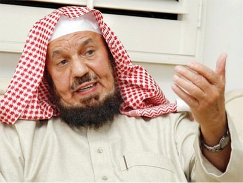 "المنيع" يطالب بفرض غرامات وعقوبات لحل مشكلة المغالاة في المهور