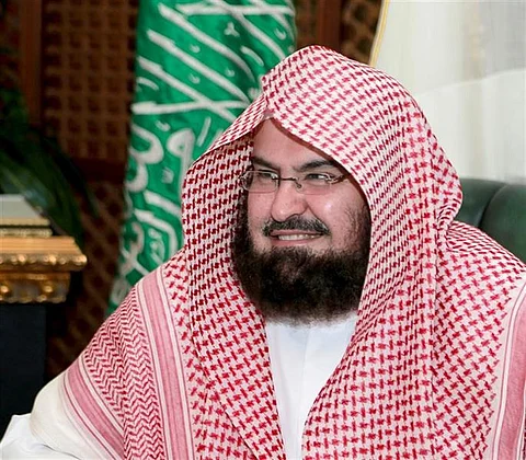 "السديس" يشيد ببسالة الجنود المرابطين ودورهم في حماية أمن الحرمين وقاصديهما