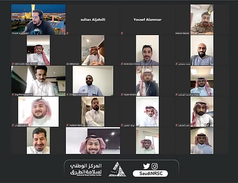 منسوبو الجهات الحكومية يتعرفون على "دليل سلامة الطرق" على مدار 5 أيام