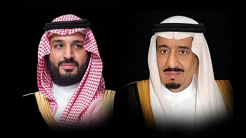 الملك وولي العهد يهنئان رئيس سورينام بذكرى استقلال بلاده