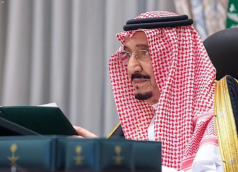 برئاسة خادم الحرمين.. مجلس الوزراء يقرُّ الميزانية العامة لعام 2021 بحجم إنفاق معتمد يبلغ 990 مليار ريال
