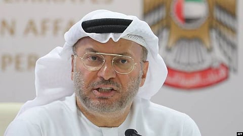 "قرقاش": الإعلام القطري يقوِّض أي محاولات لحل الأزمة الخليجية