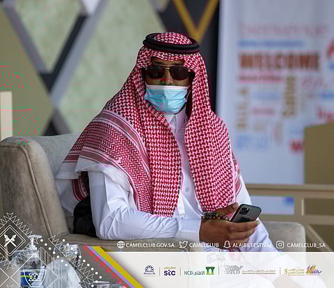 "هزامة الدوسري" تخطف المركز الأول في شوط فردي "دق الوضح"