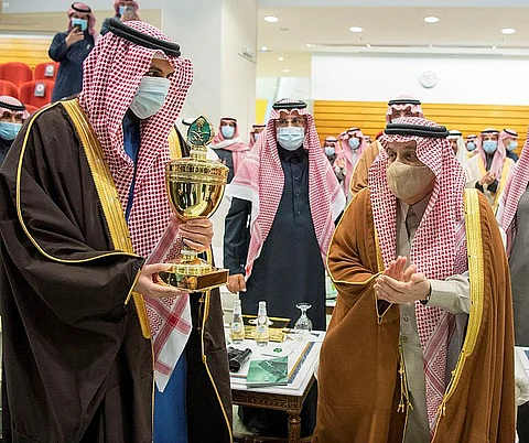 أمير الرياض يرعى حفل سباق الخيل السنوي على كأسَيْ سمو ولي العهد لجياد الإنتاج والمستورد