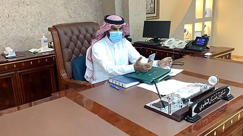 رغم الأمطار الغزيرة.. 75 ألف طالب وطالبة يواصلون الاختبارات عن بعد بينبع