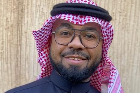 "العنزي" ينال الدكتوراه من جامعة مانشستر متروبولتن