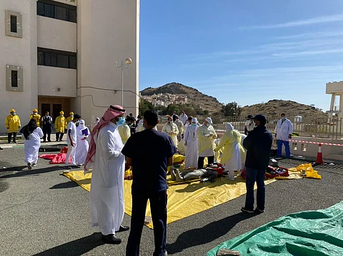 تجربة فرضية.. تماسّ كهربائي يخلي 16 نزيلاً في "نفسية الطائف"