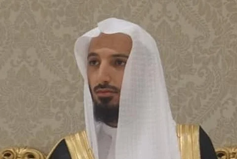 "آل عاتي" يحصل على الماجستير في الفقه بتقدير امتياز