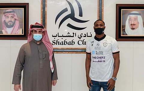 رسميًّا.. الشباب يعزز هجومه بالنيجيري "إيغالو"