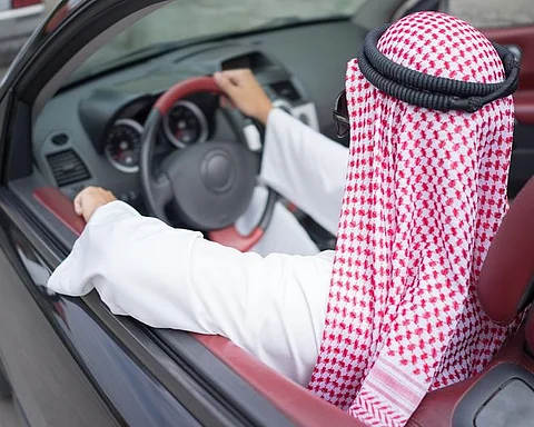 خبراء: 5 أخطاء شائعة في صيانة السيارة قد تدمر محركها