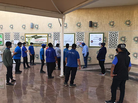مكة.. المعهد الثانوي الصناعي ينفّذ معرضًا توعويًّا عن كورونا والسلامة المهنية
