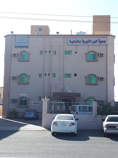 "بر السديرة" تودع 37600 ريال مساعدات للأيتام في حساباتهم البنكية