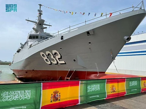 "البحرية السعودية" تعوِّم سفينة جلالة الملك "حائل" في إسبانيا ضمن مشروع السروات