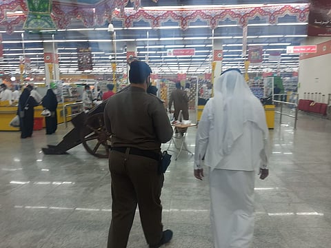 بلدية المجاردة تراقب الاحترازات الوقائية في الميادين والأسواق المركزية