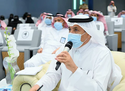 رئيس جامعة جازان يطلق مشروع "التطوير والتحول الرقمي"