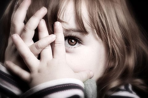 إستراتيجية الأسئلة الصحيحة.. كيف تحث الطفل قليل الكلام على التحدث عن يومه؟