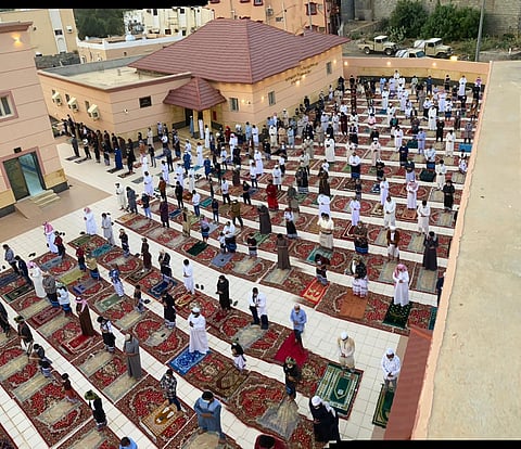 20 ألف مسجد بجميع المناطق تشهد صلاة العيد وسط أجواء روحانية