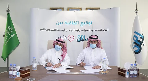 "سبل" تسلم 5 آلاف من أوسمة الملك عبدالعزيز للمتبرعين بالدم