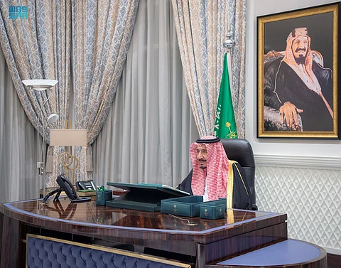 الجريدة الرسمية تعلن تفاصيل القواعد والترتيبات الخاصة بكيفية معاملة الموظفين في القطاعات المستهدفة بالتخصيص