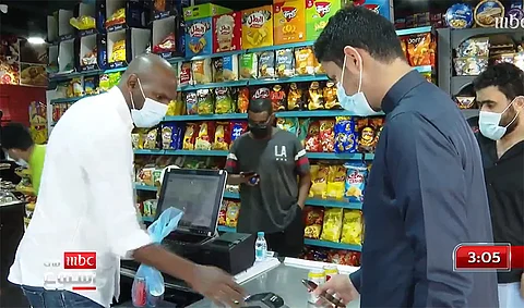 "النجعي" لزملائه اللاعبين: ابدؤوا بمشاريعكم الخاصة فليس لكرة القدم أمان
