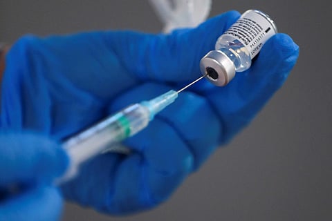 وول ستريت جورنال : غير المحصنين سبب ارتفاع معدلات دخول المستشفى بـ"كورونا"