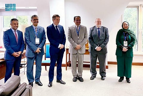 "آل الشيخ" يلتقي عددًا من المسؤولين في القمة العالمية للتعليم بلندن