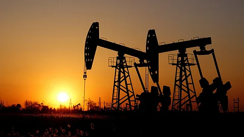 ارتفاع أسعار النفط.. وبرنت عند 69 دولارًا للبرميل