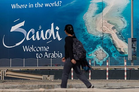 هذه أفضل 10 دول للهجرة.. السعودية الأولى عربيًّا والثالثة عالميًّا