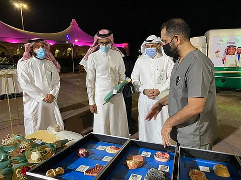إشراك الزوار والمتنزهين في مكافحة "التدخين والشيشة" بالطائف