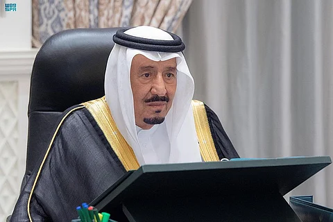 برئاسة خادم الحرمين عبر الاتصال المرئي.. 11 قرارًا لمجلس الوزراء في جلسته اليوم