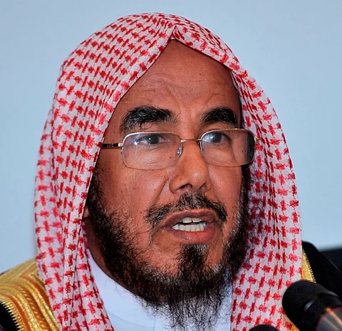 "المطلق": للجميع دورٌ يُسهم من خلاله في بناء حاضر هذا الوطن ومستقبله