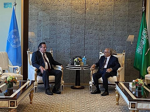 "المعلمي" يلتقي بالمنسق الأممي المقيم للشؤون الإنسانية في اليمن
