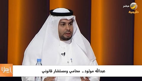 قانوني: عدم احتشام المرأة بالأماكن العامة لا يبرِّر ارتكاب جريمة التحرُّش