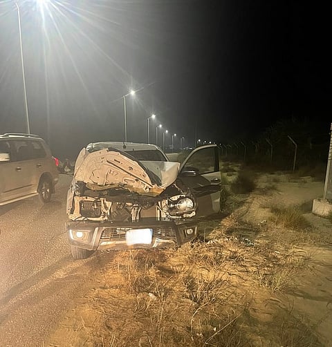 نجاة شاب بعد اصطدام مركبته بـ3 إبل سائبة ببلدة بني سحار جنوب القنفذة