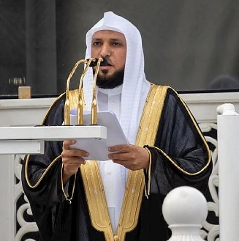 خطيب الحرم المكي: خبيئة العمل الصالح تزيد الإخلاص وتدفع الرياء