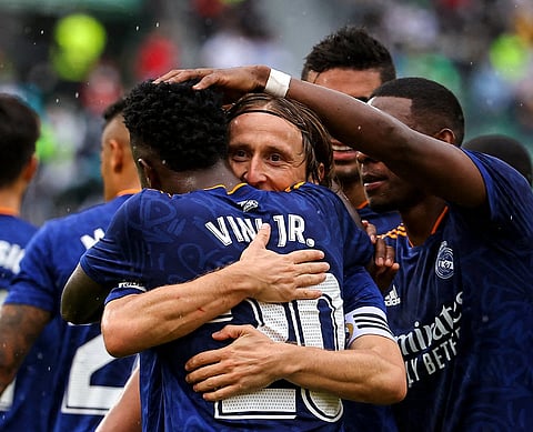 في الجولة 12 من الدوري الإسباني.. ريال مدريد يستعيد صدارة الليغا من بوابة إلتشي