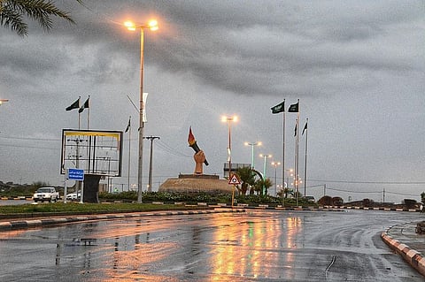 "الأرصاد" ينبّه من أمطار رعدية على جازان