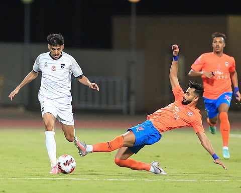 "الفيحاء" يعود لسكة الانتصارات من بوابة "الحزم"