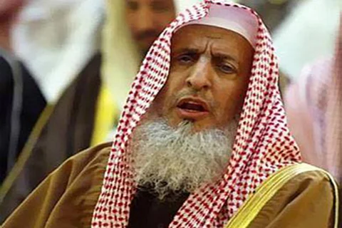 المفتي العام: عهد خادم الحرمين تميز بإنجازات ليس لها نظير في تاريخ المملكة