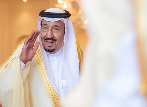 ذكرى البيعة السابعة.. "ابن شويل" شعرًا: "وأهني شعبه بحبه.. وواهنيك يا بلادي"