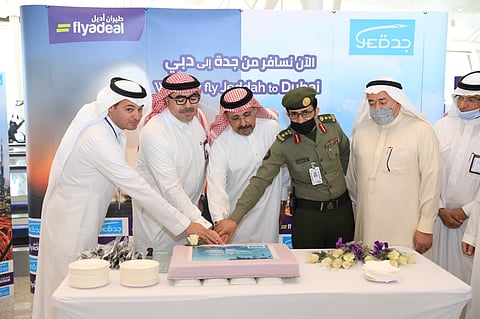 بالصور.. "طيران أديل" تدشن أولى رحلاتها من جدة إلى دبي