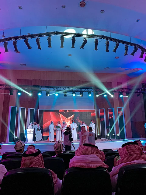 "آل زعير" يفوز بالمركز الأول على مستوى جامعة الأمير سطام بفيلمه "نقطة تحول"