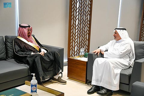 "الربيعة" يلتقي السفير البحريني بالمملكة ويناقش عدة موضوعات مشتركة