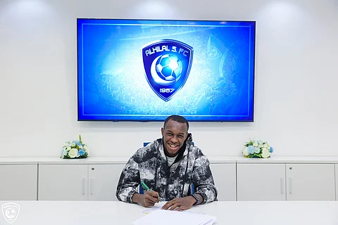 الاتحاد يوضح: الهلال أبلغنا بتعاقده مع سعود عبد الحميد قبل الإعلان الرسمي